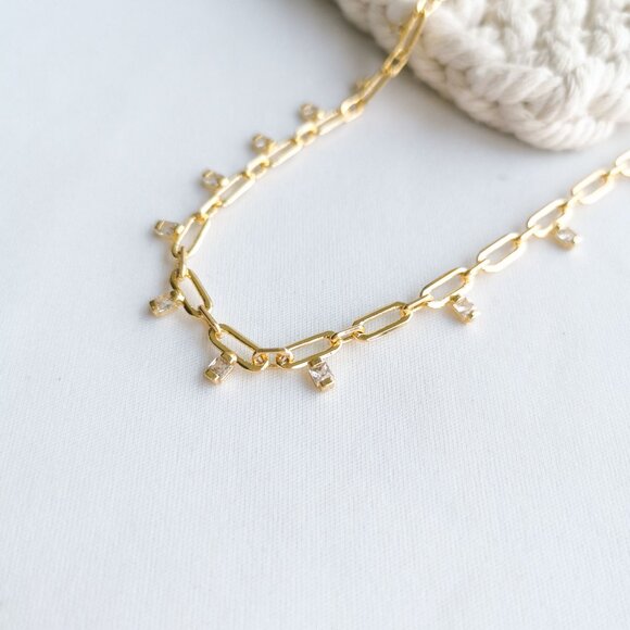 Kendra Scott Lindy Gold White CZ Crystal Chain Necklace - Picture 3 of 5
